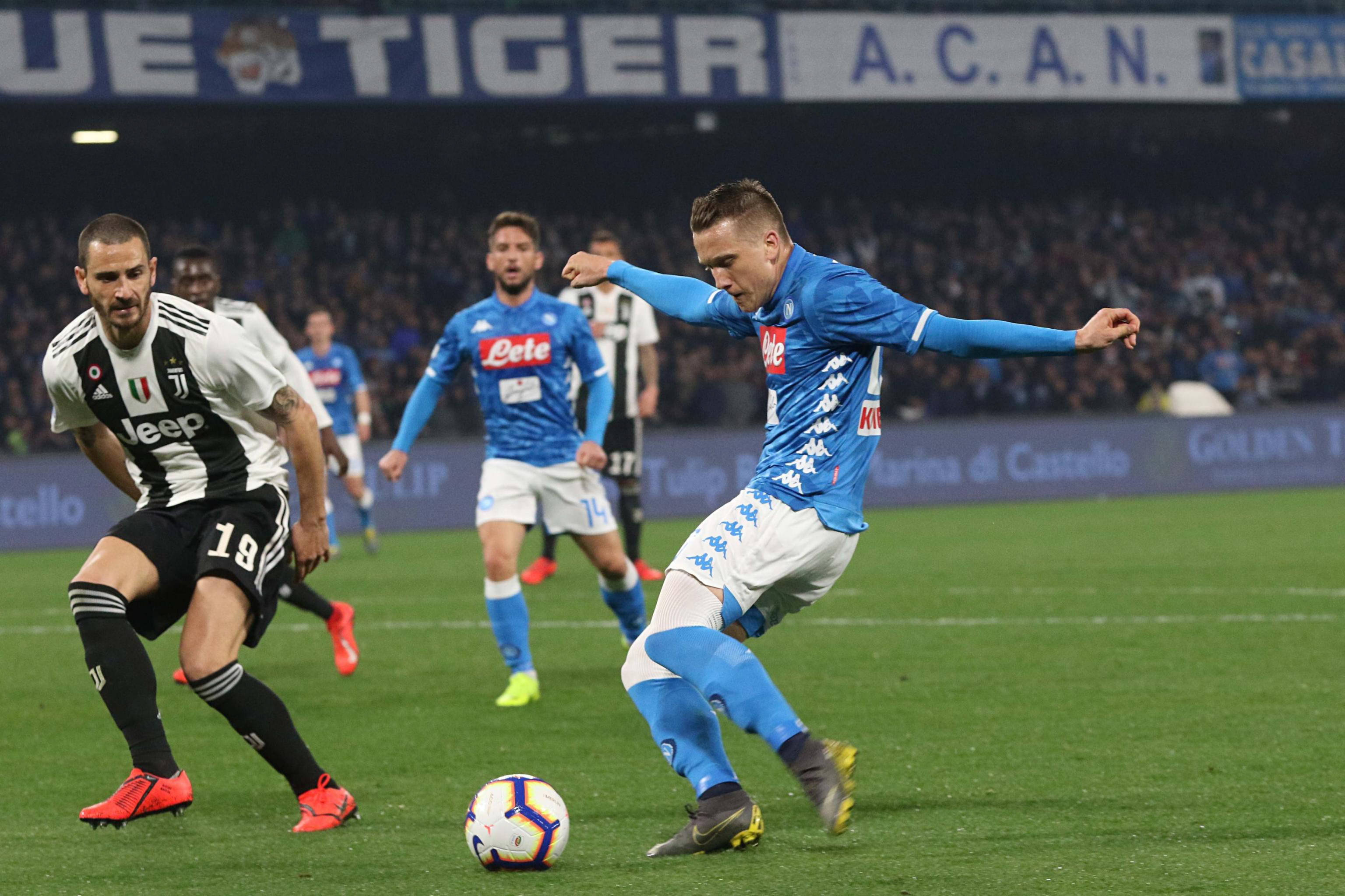 乐鱼-Ning焦点对战，莎拉波娃与80激战曼联分钟，锐不可当胜负难料！比赛高潮迭起的简单介绍-乐鱼