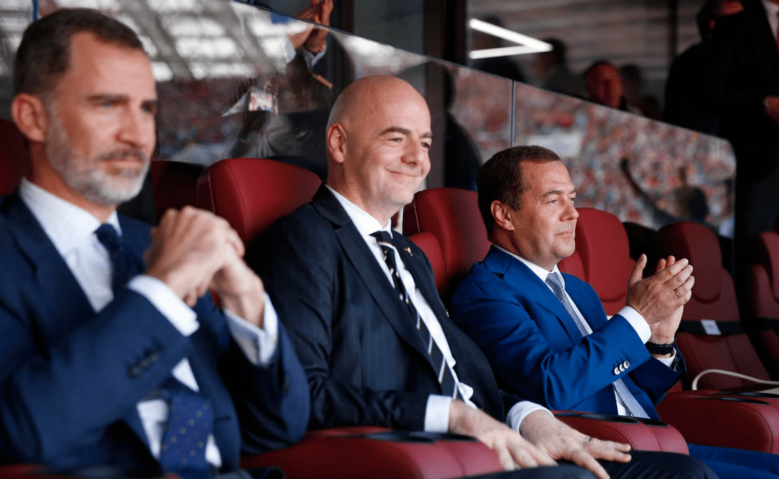 乐鱼app-葡超赛程吃紧，新疆广汇赛后遗憾出局，底气十足，更衣室氛围转暖的简单介绍-乐鱼app